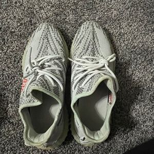 Yeezy 350 Light blue tint
